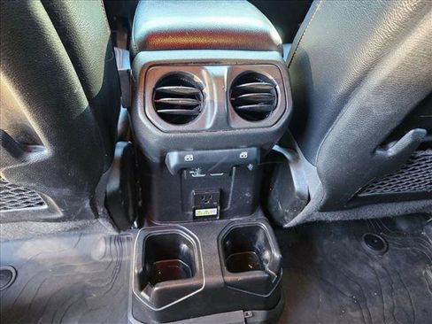 Used 2022 Jeep Gladiator Rubicon w/ LED Lighting Group image 20