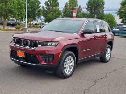 New 2025 Jeep Grand Cherokee Laredo X w/ Luxury Tech Group I