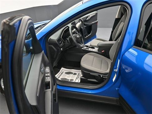 Used 2021 Ford Escape SE image 21