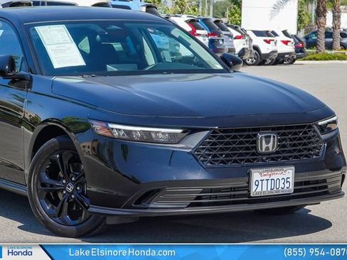 Certified 2025 Honda Accord SE image 2