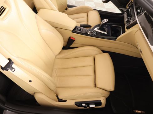 Used 2018 BMW 430i Convertible RWD image 14