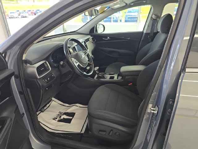 Used 2020 Kia Sorento LX w/ LX I4 Convenience Package AWD/4WD image 13