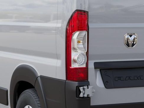 New 2026 RAM ProMaster 2500 w/ Quick Order Package 22G SLT FWD image 9