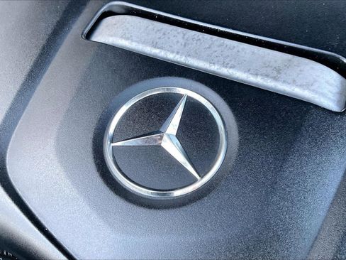 Used 2017 Mercedes-Benz C 300 Coupe image 33