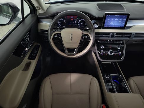 Certified 2020 Lincoln Corsair FWD w/ Premium Package image 10