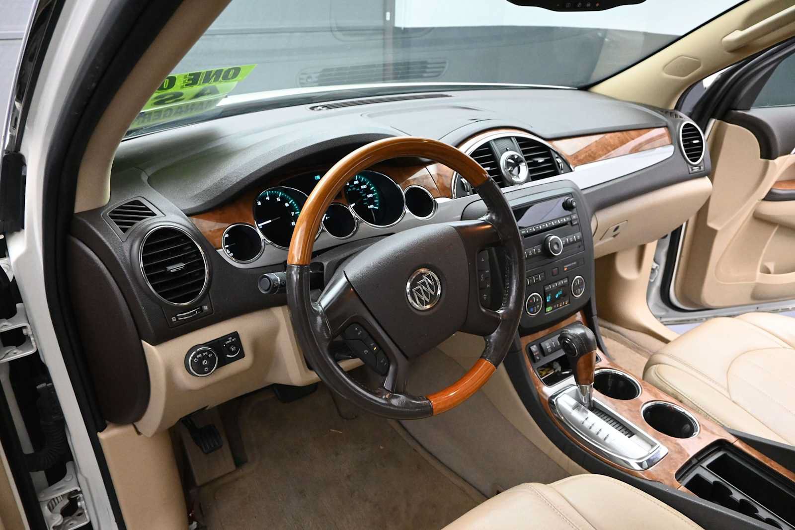 Used 2012 Buick Enclave Leather AWD/4WD image 10