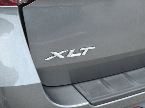 Certified 2023 Ford Explorer XLT RWD image 10
