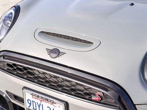 Used 2023 MINI Cooper S image 5