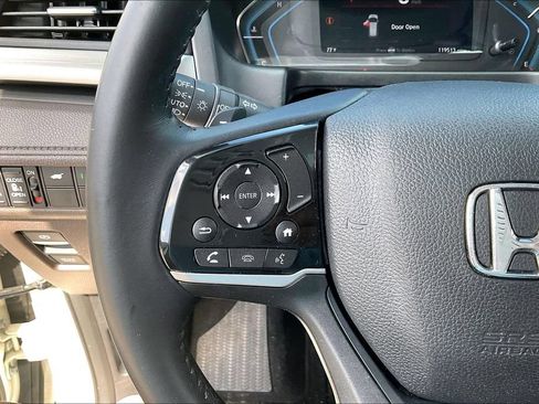 Used 2019 Honda Odyssey Touring image 11
