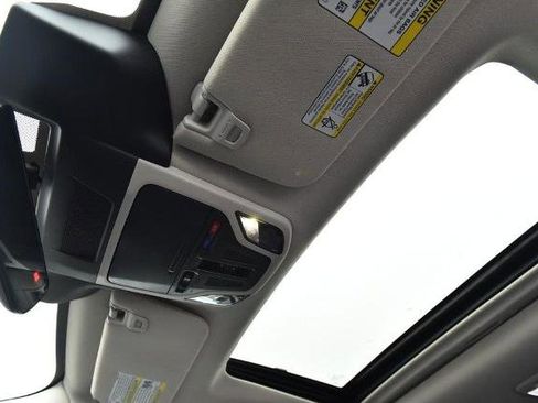 Used 2025 Subaru Outback Onyx Edition image 22