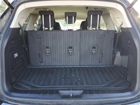 Used 2020 Subaru Ascent Premium w/ Convenience Package image 30