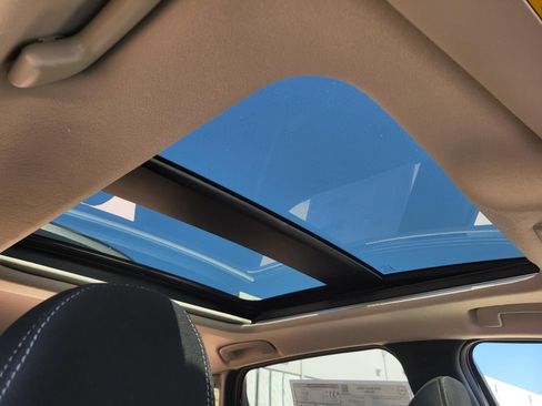 New 2026 Nissan Kicks SV w/ SV Premium Package FWD image 11