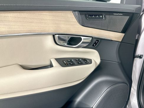 New 2026 Volvo XC90 B5 Plus w/ Protection Package Premier image 13