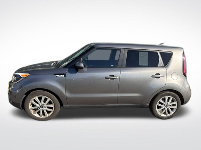 Used 2018 Kia Soul + FWD image 29