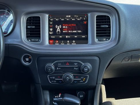 Used 2023 Dodge Charger SXT image 6