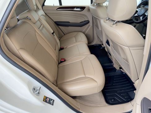 Used 2014 Mercedes-Benz ML 350 4MATIC image 29