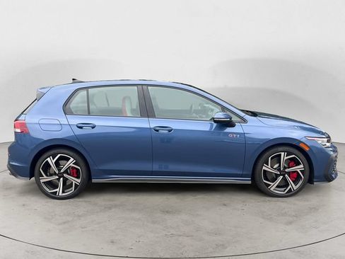Used 2026 Volkswagen GTI SE FWD image 4