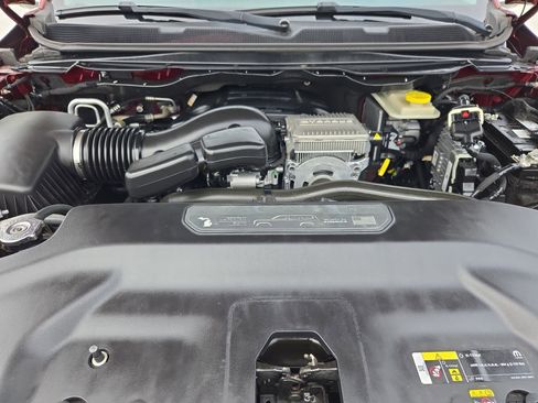 Used 2022 Jeep Wagoneer Series III w/ Rear Seat Video Group 1 image 33