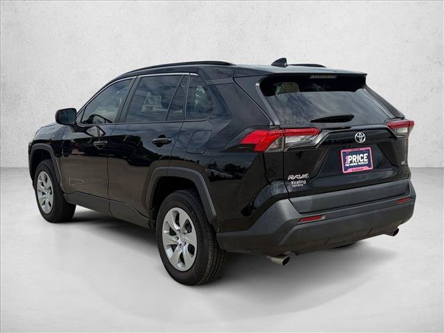 Used 2021 Toyota RAV4 LE FWD image 7