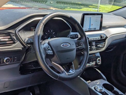 Used 2020 Ford Escape SEL AWD/4WD image 27