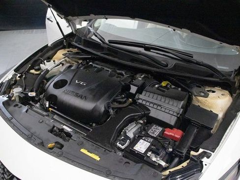 Used 2023 Nissan Maxima Platinum FWD image 28