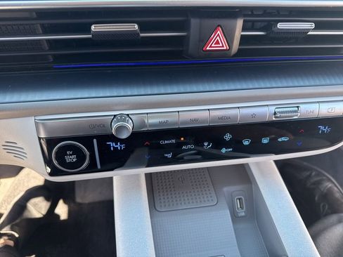 Used 2025 Hyundai Ioniq 6 SEL image 23