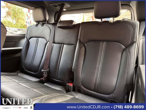 Used 2022 Jeep Wagoneer Series II image 17