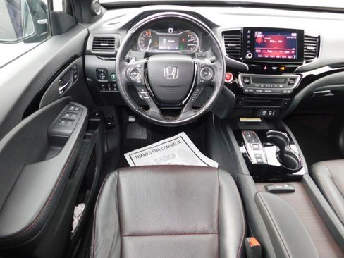 Used 2023 Honda Ridgeline Black Edition image 13