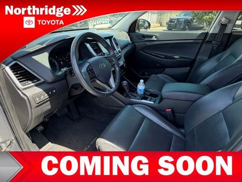 Used 2017 Hyundai Tucson Limited w/ Limited Ultimate Package 03 FWD image 5