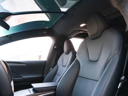 Used 2023 Tesla Model X Plaid AWD/4WD image 21
