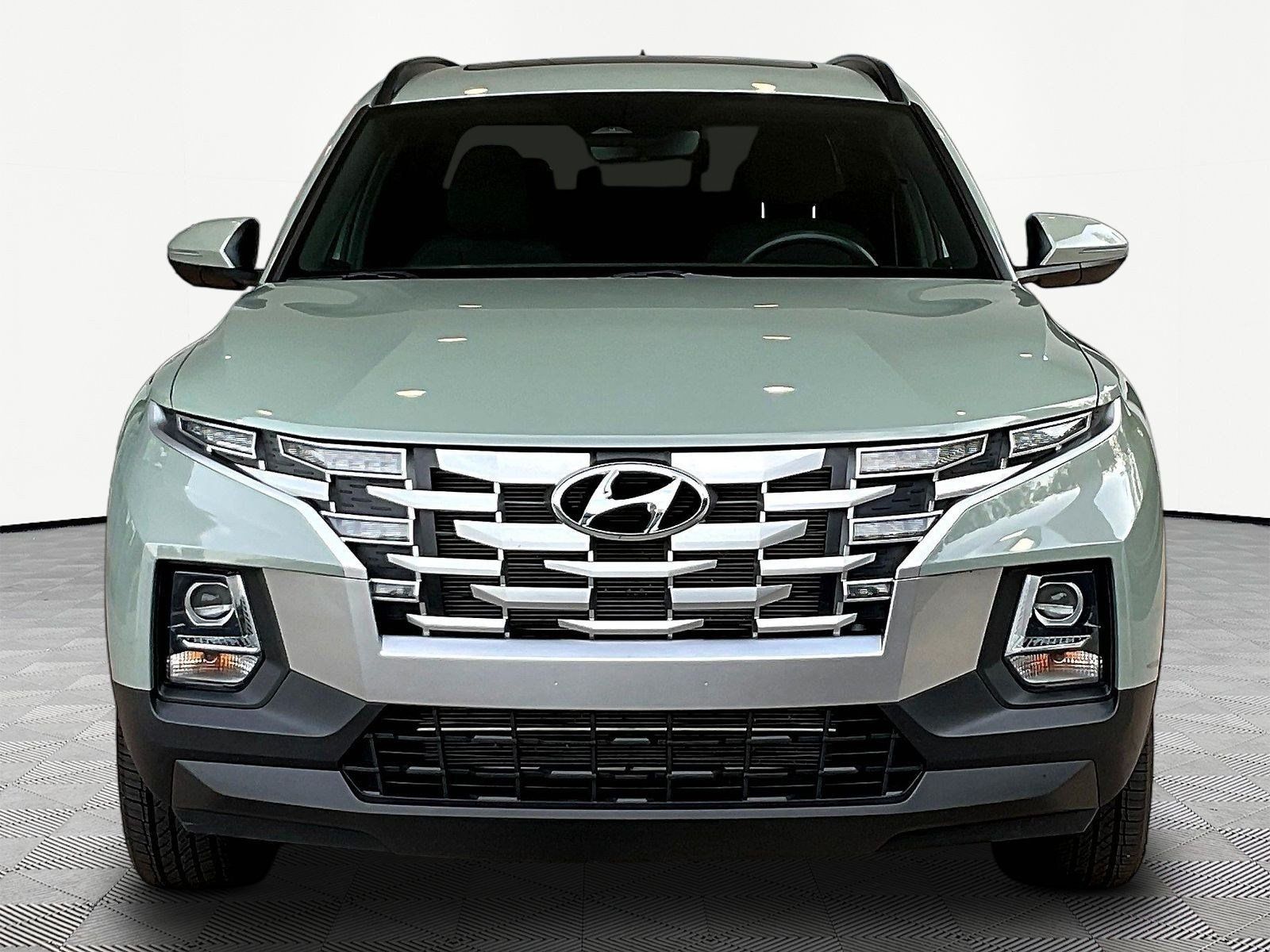 Used 2022 Hyundai Santa Cruz SEL w/ Activity Package AWD/4WD image 2