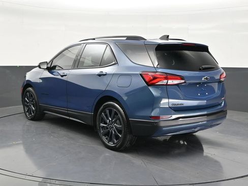 Used 2024 Chevrolet Equinox RS w/ RS Leather Package FWD image 3
