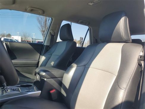 Used 2021 Toyota 4Runner SR5 Premium image 12