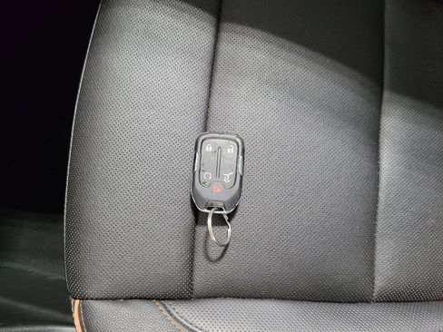 Used 2020 GMC Acadia AT4 AWD/4WD image 32