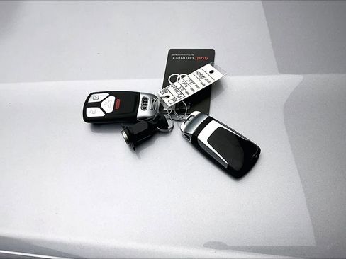 Used 2023 Audi Q5 2.0T Premium w/ Convenience Package AWD/4WD image 15