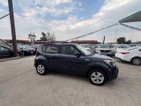 Used 2016 Kia Soul + w/ Eco Package FWD image 22