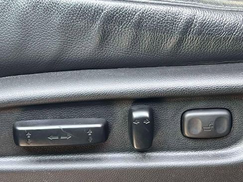 Used 2022 Honda Pilot Touring image 18