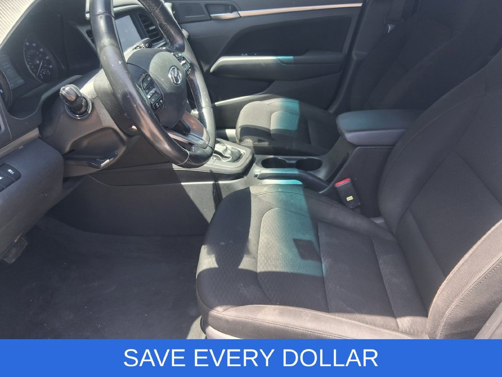 Used 2020 Hyundai Elantra Value Edition w/ Cargo Package (C1) FWD image 12