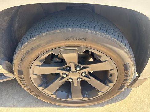 Used 2017 Chevrolet Suburban LT w/ Max Trailering Package RWD image 36