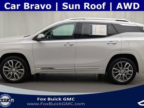Certified 2023 GMC Terrain Denali w/ Denali Premium Package AWD/4WD image 9