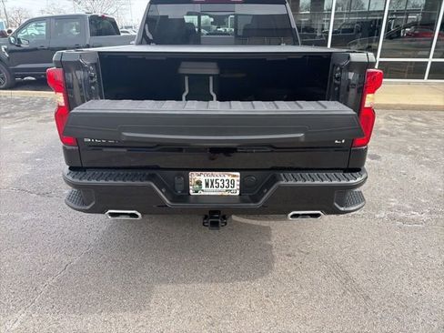 Used 2024 Chevrolet Silverado 1500 LT Trail Boss w/ Convenience Package II image 19