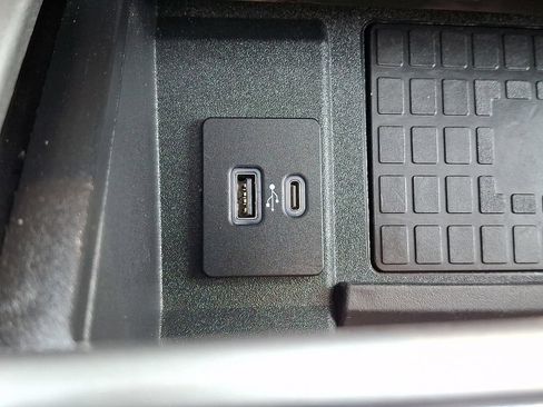Used 2021 Ford F450 Lariat w/ Lariat Ultimate Package AWD/4WD image 25