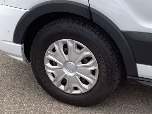 Used 2020 Ford Transit 350 XLT image 12