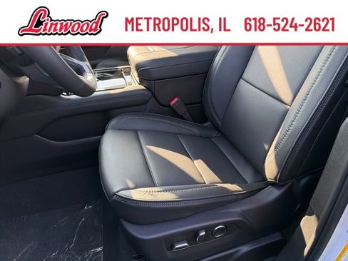 New 2026 GMC Yukon Denali w/ Sun & Power Step Package image 23