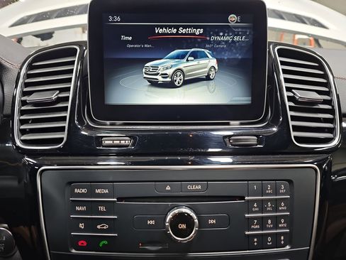 Used 2018 Mercedes-Benz GLE 43 AMG 4MATIC image 23