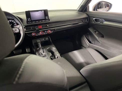 Used 2024 Honda Civic Sport image 17