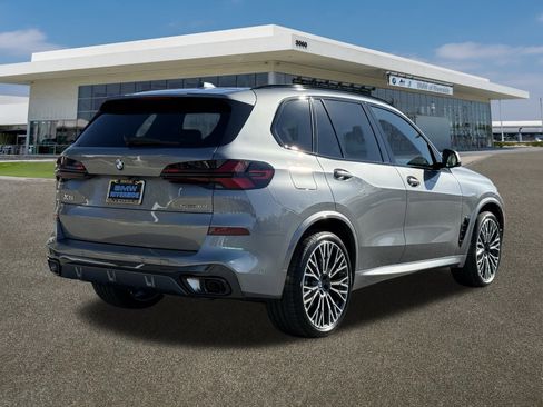 New 2026 BMW X5 sDrive40i image 10