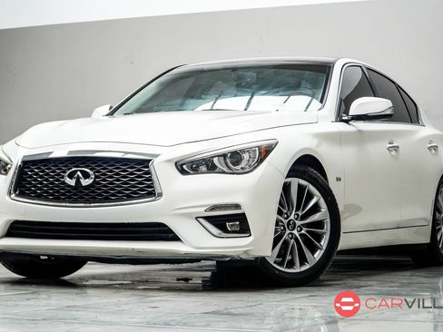 Used 2018 INFINITI Q50 Luxe w/ Essential Package (3.0T Luxe) RWD image 1