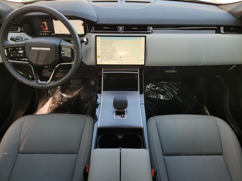 Used 2026 Land Rover Range Rover Velar S AWD/4WD image 21
