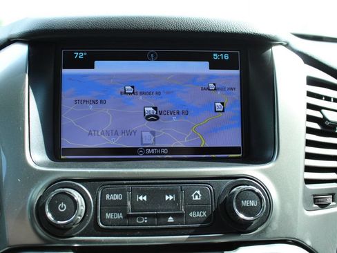 Used 2017 Chevrolet Suburban Premier AWD/4WD image 18